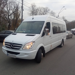 Ритуальный транспорт Mercedes (17 мест)