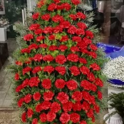 Ритуальный венок из живых цветов_35